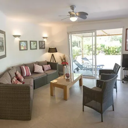 Casa Valentino * Леччи